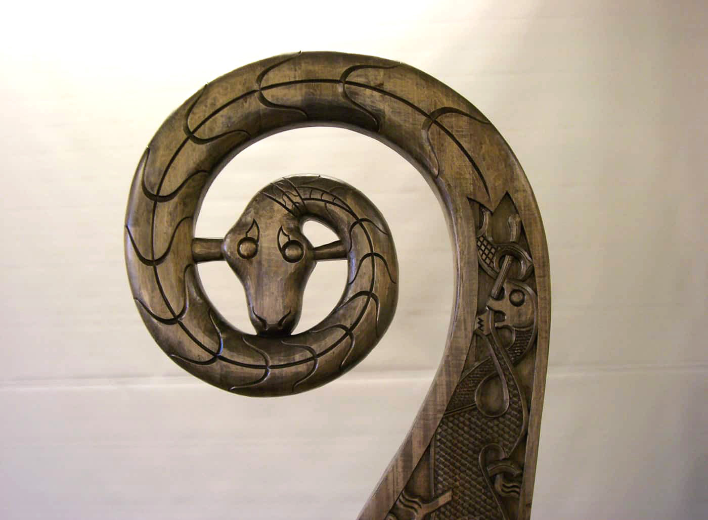 Viking ship carving replica - Oseberg ship's serpent head